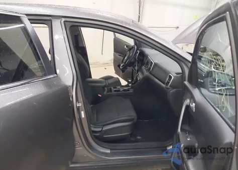 2018 Kia Sportage Lx from USA, damaged, VIN KNDPMCACXJ7447747